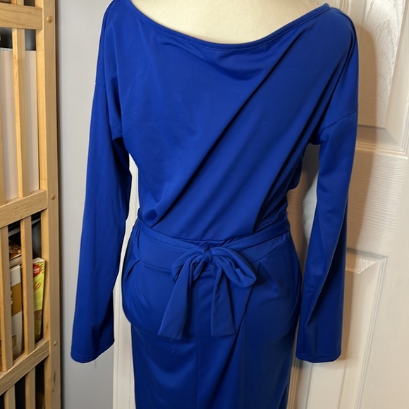 Royal Blue Dress with pockets size M - Picture 3 of 4